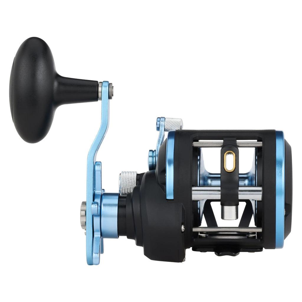 Warfare® II Level Wind Conventional Reel