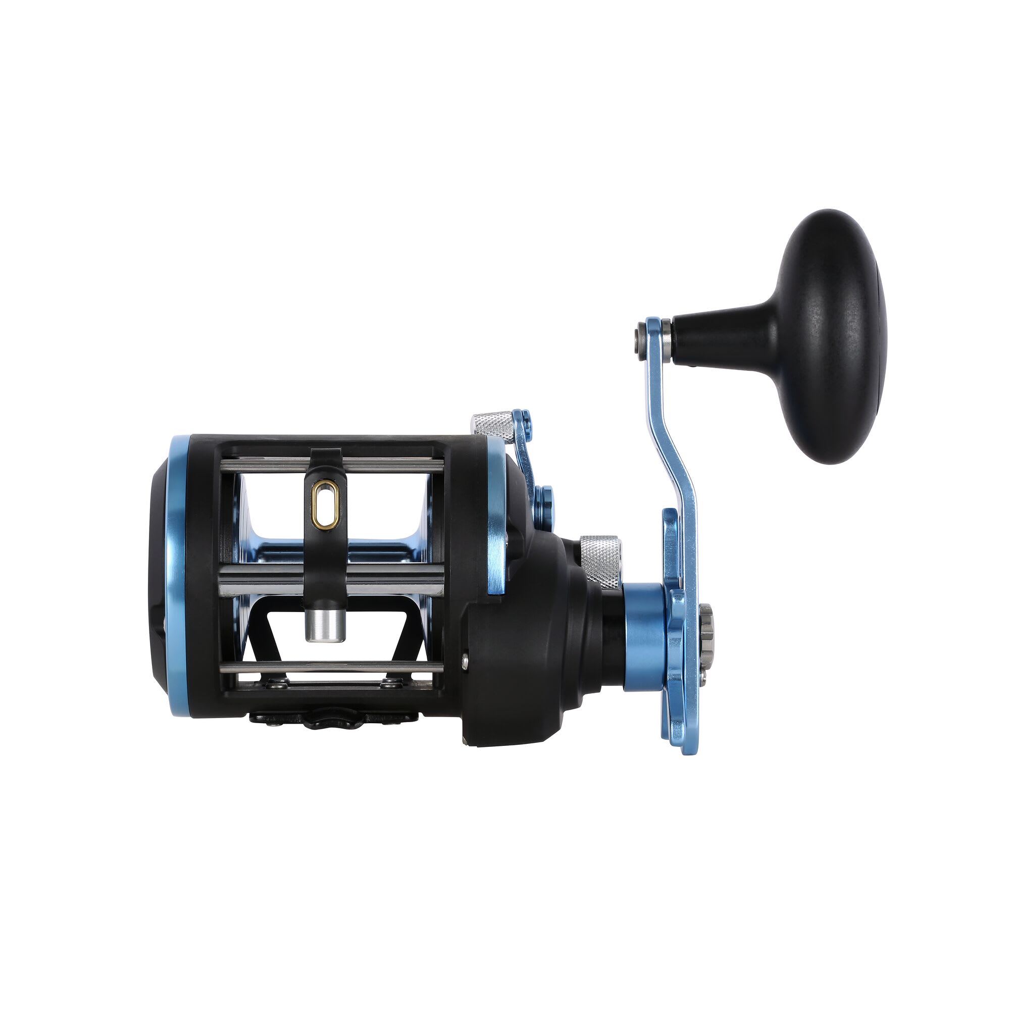 Warfare® II Level Wind Conventional Reel