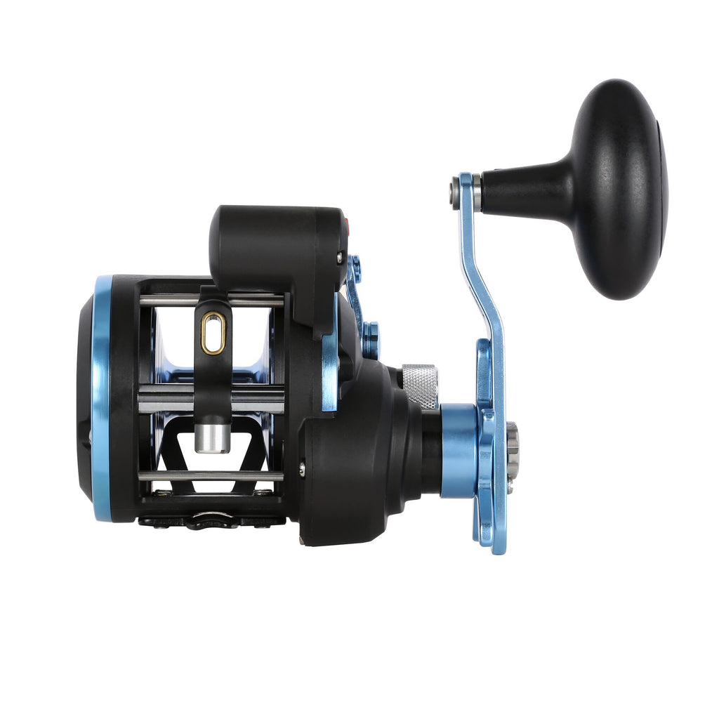 Warfare® II Level Wind Conventional Reel