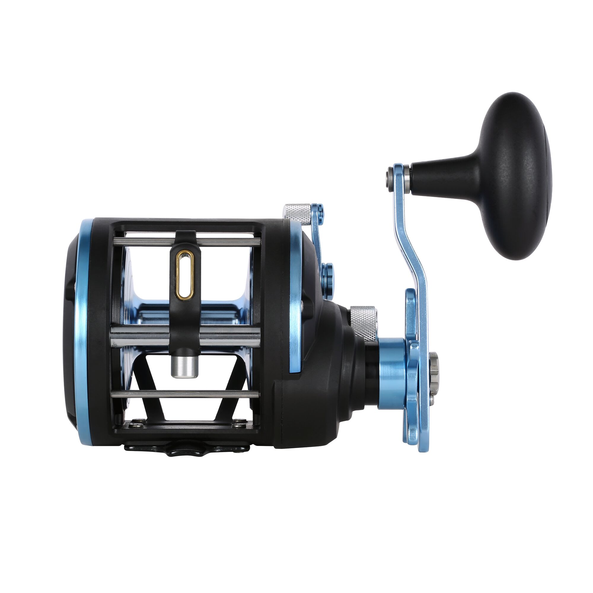 Warfare® II Level Wind Conventional Reel
